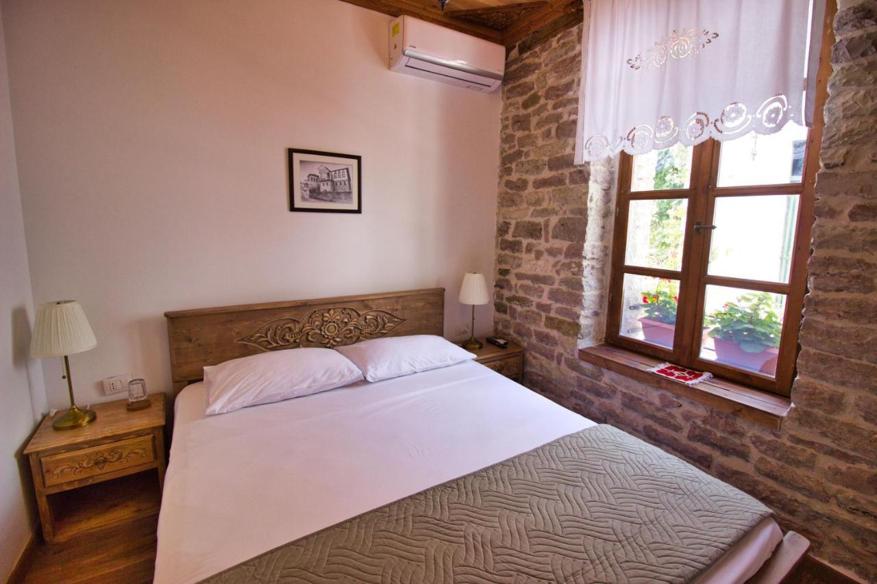 4Rooms Hotel Gjirokastër Exterior foto